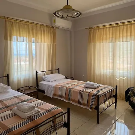 Sophie S House Leonídion